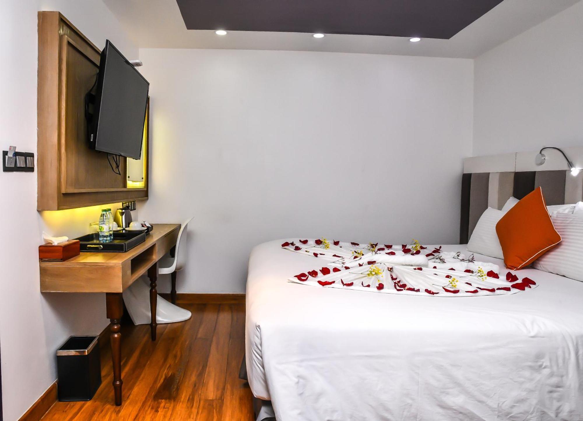Hotel Beehive Premier à Malé Extérieur photo