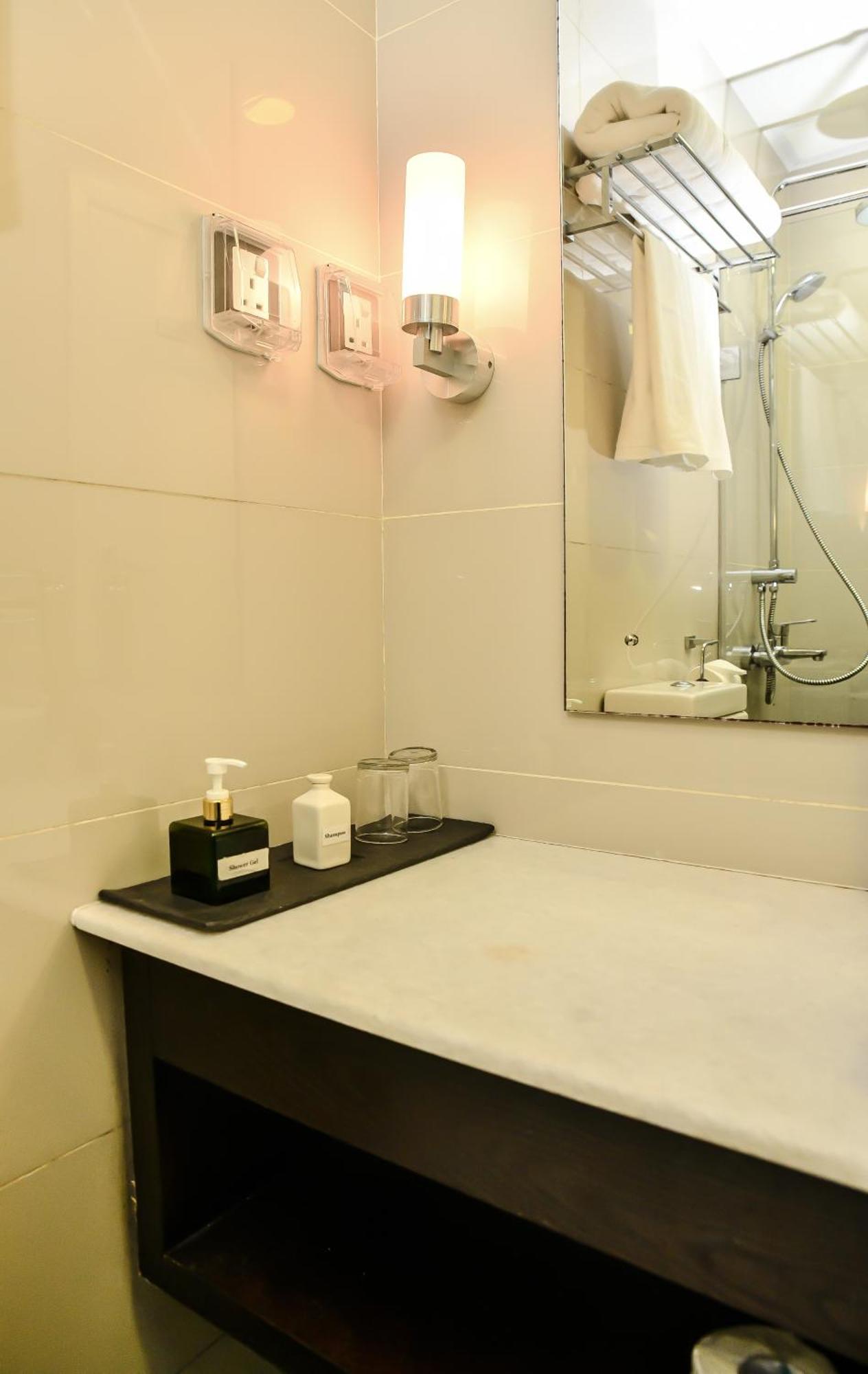Hotel Beehive Premier à Malé Extérieur photo