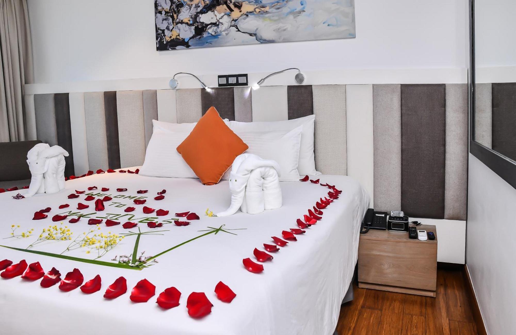 Hotel Beehive Premier à Malé Extérieur photo