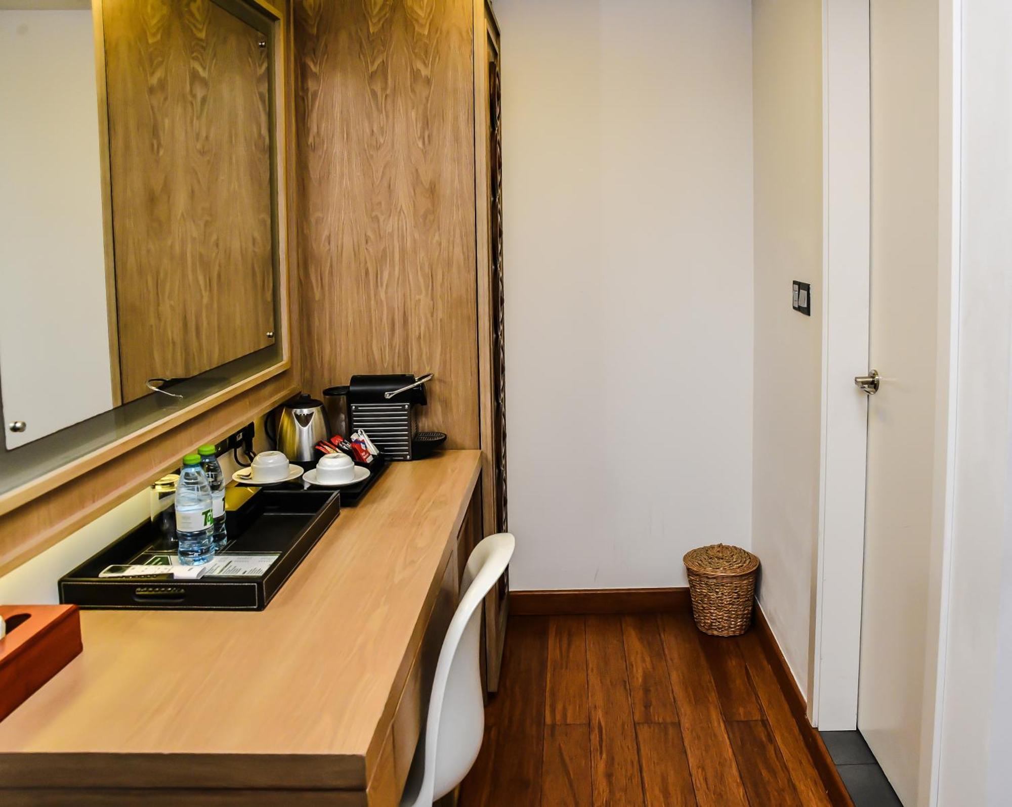 Hotel Beehive Premier à Malé Extérieur photo